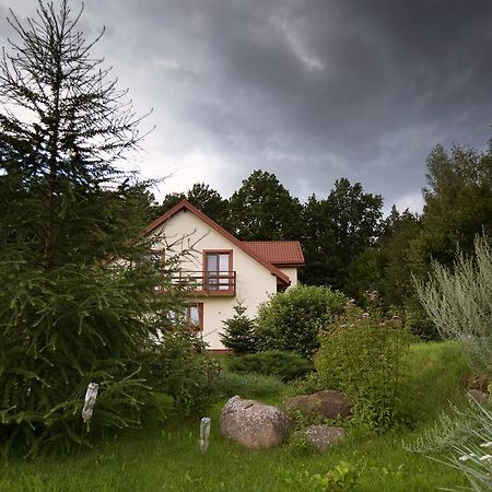 Pokoje Goscinne Na Skraju Puszczy Pogorzelce Exterior photo