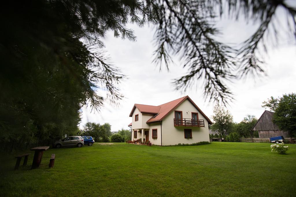 Pokoje Goscinne Na Skraju Puszczy Pogorzelce Exterior photo